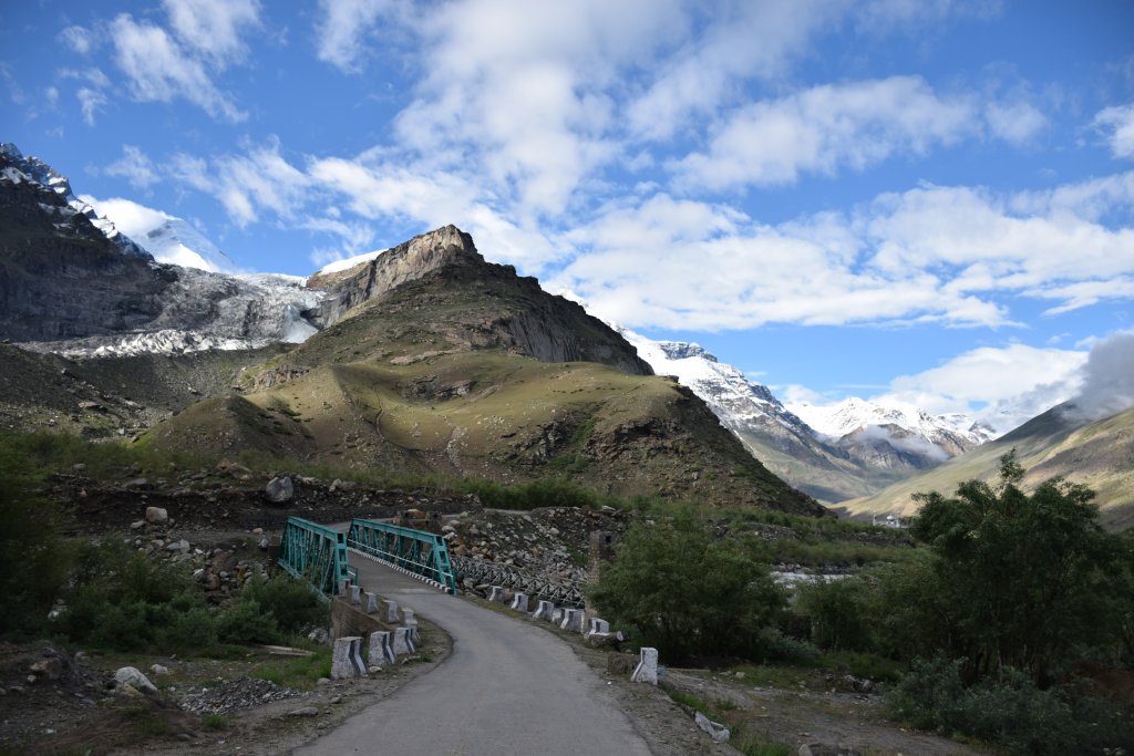 The en route vista towards Rangdum Gompa