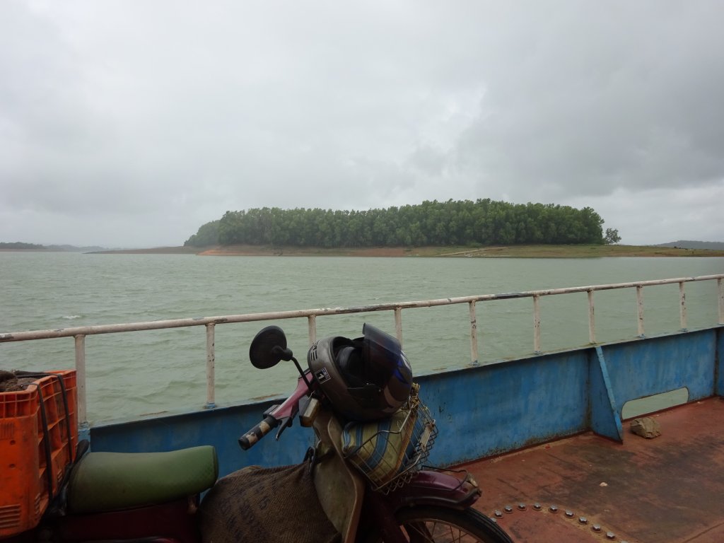 River Shravathi looks beautiful on our way to Jog falls from Sagar