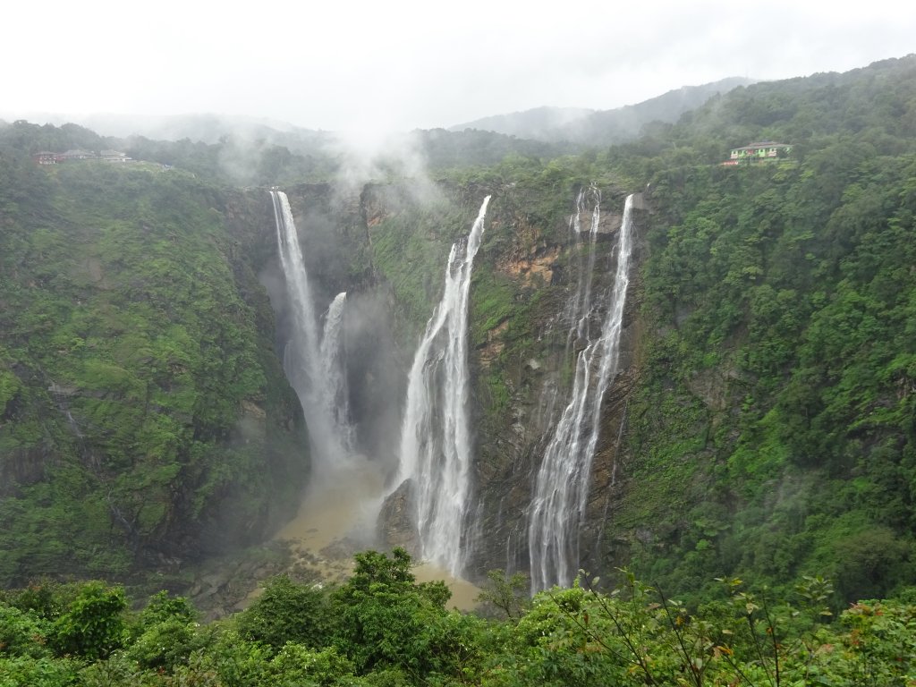 The famous Jog Falls close to Murudeshwar