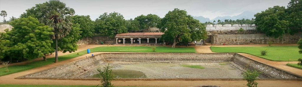 Vattakottai fort kanyakumari