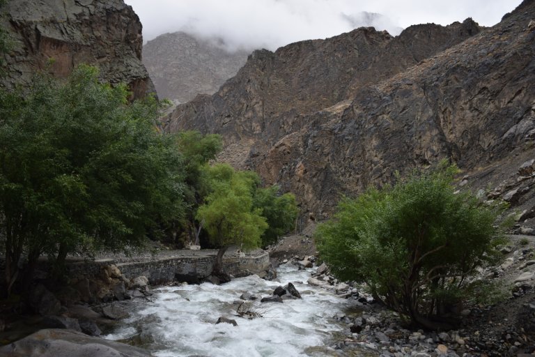 The beautiful rainy conditions at Dah